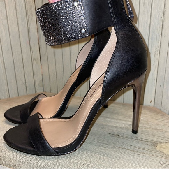 BCBG Max Azria Black Leather and Silver Metal Cuff Stiletto Heels 6M
